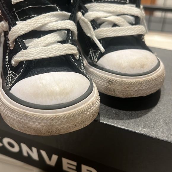 Toddler converse shoes - Picture 2 of 8